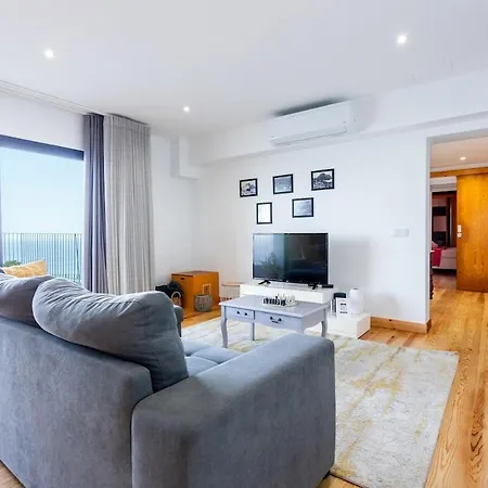 Escaleiras With Pool And Jacuzzy וילה