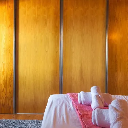 Escaleiras With Pool And Jacuzzy