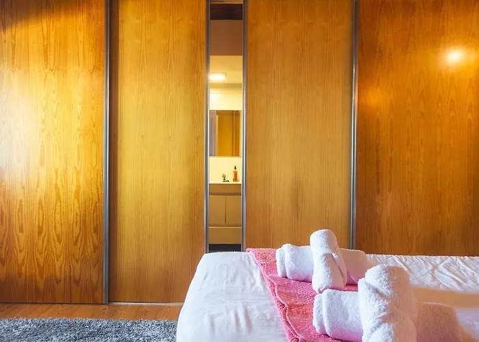 Escaleiras With Pool And Jacuzzy Villa