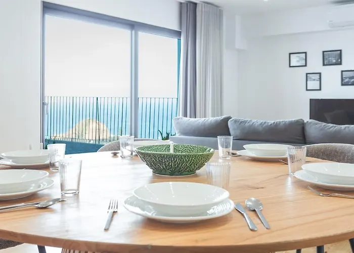 Villa Escaleiras With Pool And Jacuzzy Porto Moniz