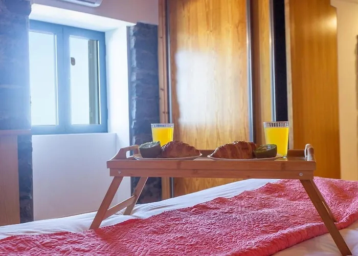 Escaleiras With Pool And Jacuzzy * Porto Moniz