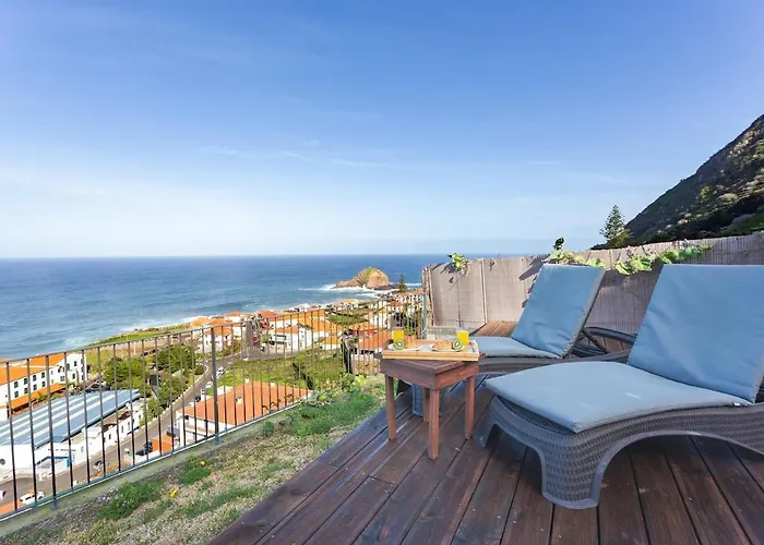 Villa Escaleiras With Pool And Jacuzzy Porto Moniz